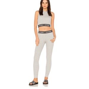 Sold out everywhere Ivy Park legging and crop set